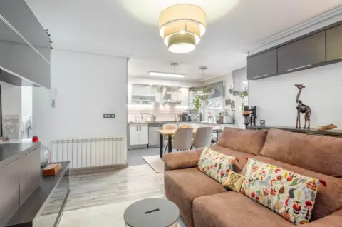 Piso en calle de Miguel de Unamuno, 5