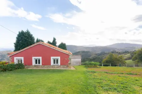 Casa en calle Fontanal, nº 4