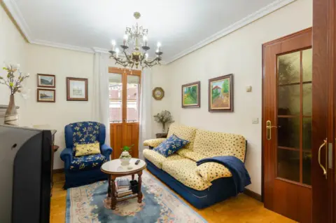 Dúplex en calle Rafael Riego, 26