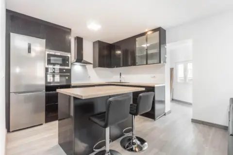 Casa en Avenida de Sama, 64