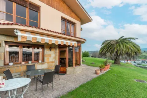 Casa en Avenida Buenavista