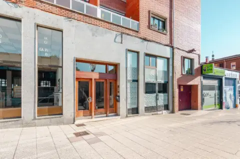 Local comercial en calle de Evaristo Valle, 38