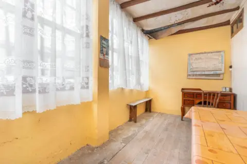 Casa en Plaza de la Iglesia, 14