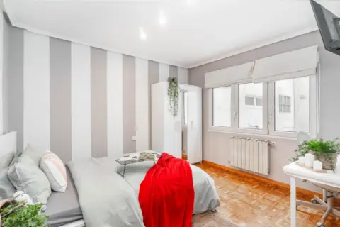 Piso en calle del Monte del Sueve, 22