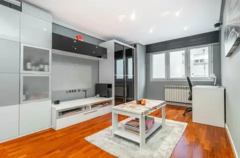 Piso en calle de Fray Ceferino, 23