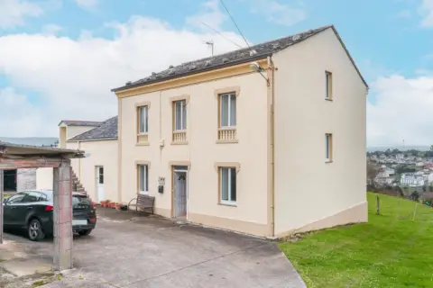 Chalet en calle de Santo Albites, nº 1