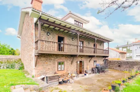 Chalet en calle Villanueva-Miranda, nº 7