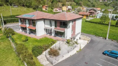 Chalet en calle Vega Cardeo