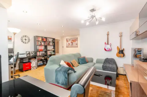 Piso en calle Doctor Jimenez Diaz, nº 11