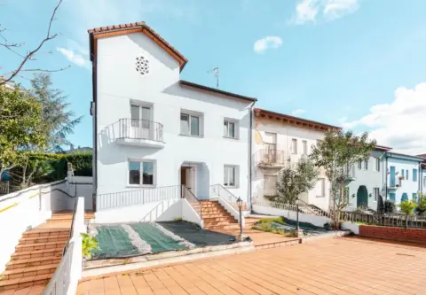 Casa en calle de Ramiro I, 26