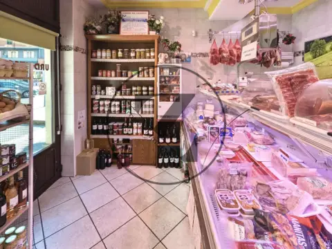 Local comercial en Avenida de Navarra