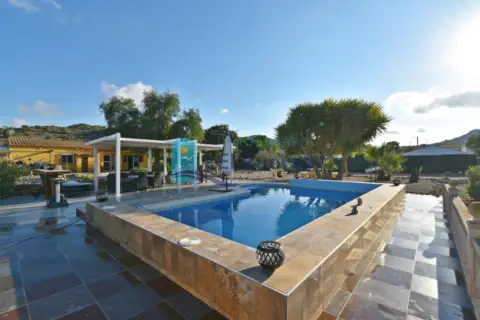 Finca rústica en Mingrano