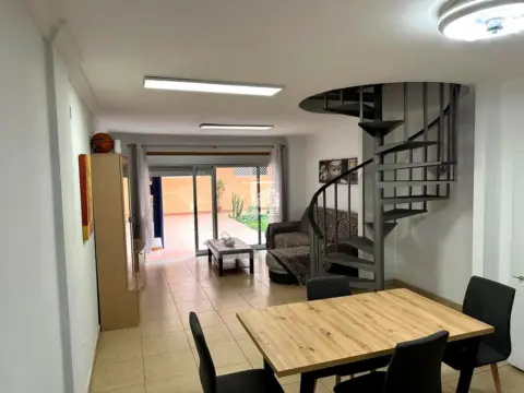 Dúplex en Avenida Juan Carlos I, 1