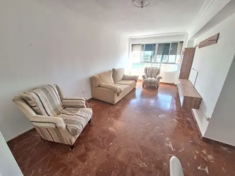 Piso en Avenida Doña Francisquita