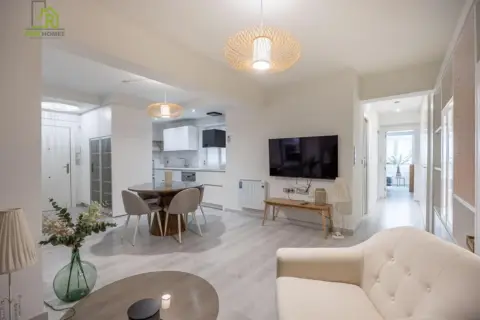 Piso en Alhamar