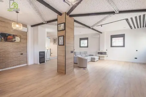 Piso en Bola de Oro