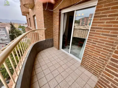 Piso en Avenida de Pulianas