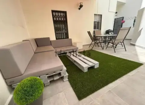 Piso en Barrio de La Estacion 4