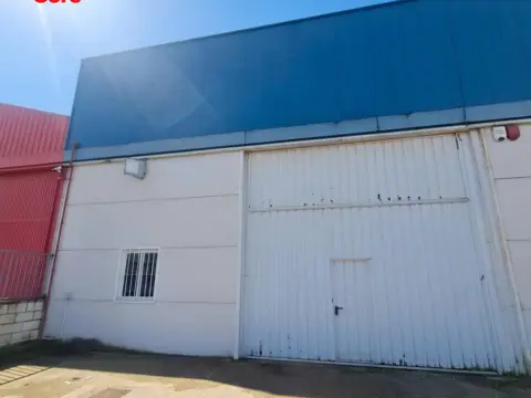 Nave industrial en Pol. Ind. El Nevero