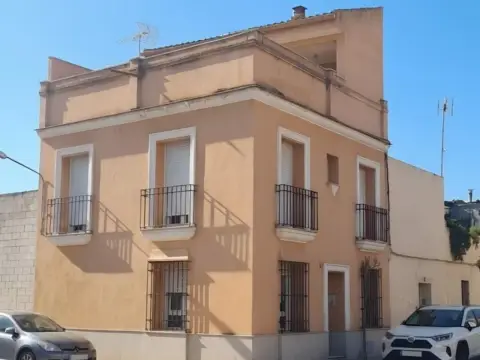 Casa adosada en Extremadura