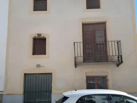 Casa en Zona Cuevas