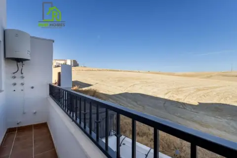 Piso en A La Salida de Las Gabias