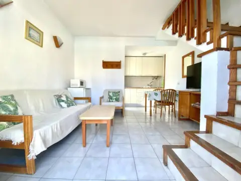 Dúplex en calle Tauro