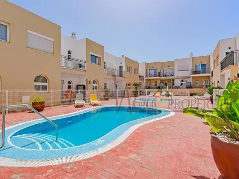 Casa adosada en calle La Gaviota