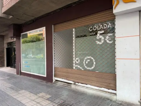 Local comercial en Alameda Camilo Sesto, nº 55