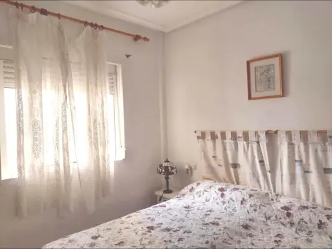 Apartamento en calle del Almirante Cervera