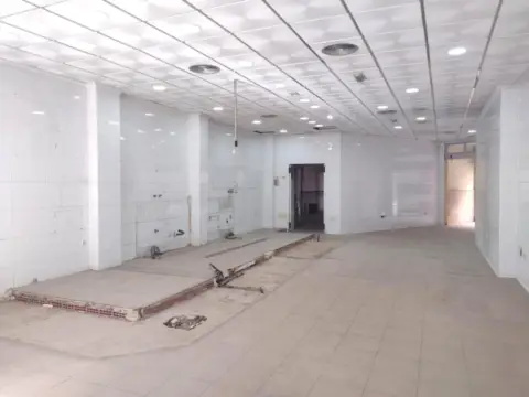 Local comercial en calle Cm Mina La