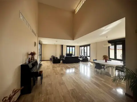 Chalet en Casillas