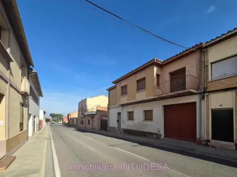 Chalet en Avenida de Tudela