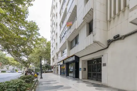 Flat in Paseo de Alfonso XIII, 34