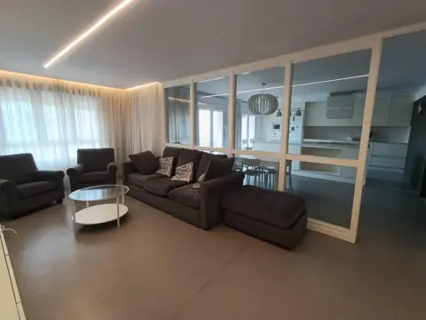 Piso en calle Ángel Bruna, 16
