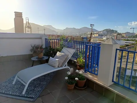 Piso en Paseo del Muelle