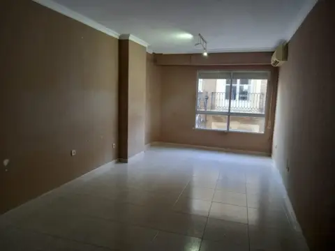 Piso en calle Príncipe de Vergara, 3