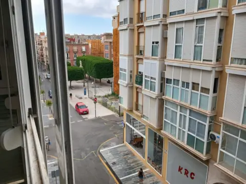 Piso en calle de Gisbert, 2