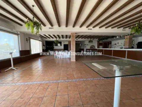 Local comercial en Carretera de Córdoba-Málaga