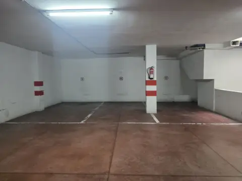 Garaje en calle Alonso Alvarado, 31