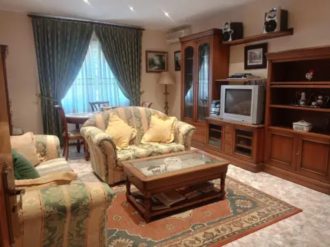 Casa pareada en La Puebla de Montalbán