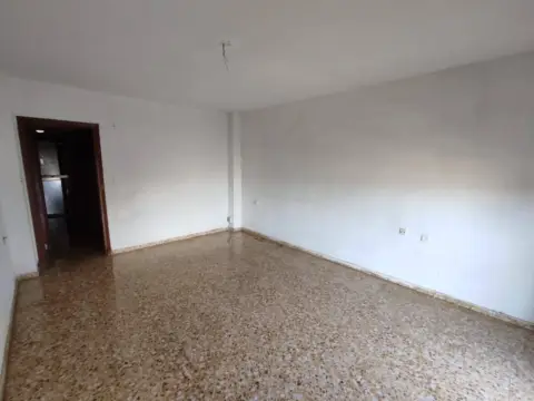 Piso en calle de Saavedra Fajardo, 69