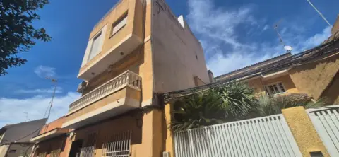 Casa en calle del Rosario Año 1581-1981