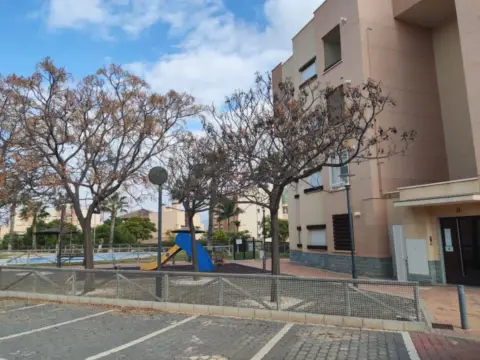 Piso en calle Sierra de Villares, 8