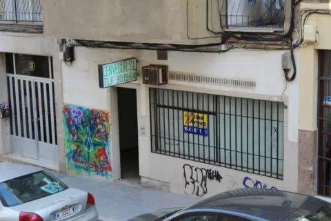 Local comercial en calle de Madrid, 8