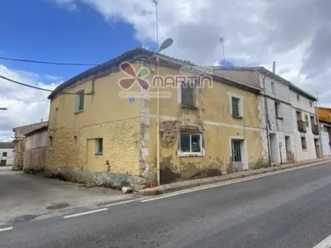 Casa rústica en calle San Miguel, 55