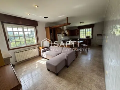 Casa unifamiliar en Pazos de Borbén