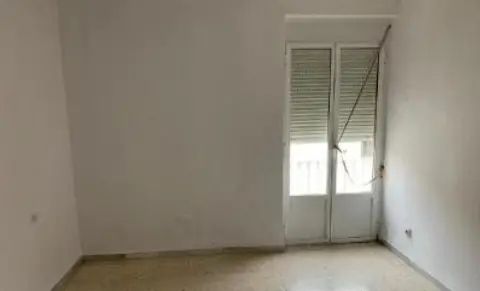 Piso en calle de Nuestra Señora de la Cabeza