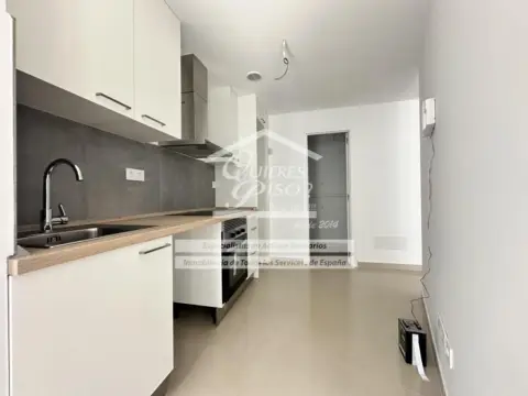 Piso en calle Malvasia