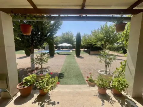 Chalet en calle Cm-4120